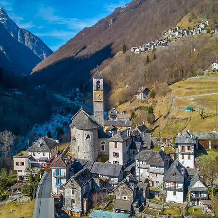 Lejlighed Rustico Paese Verzasca - Happy *